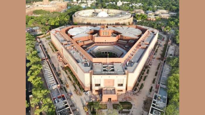 లోక్‌సభ, అసెంబ్లీ సీట్ల పెంపు – కేంద్రం కీలక అడుగు