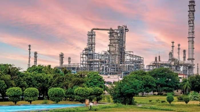 compensation raised to 8 lakh no power tariff hike in telangana