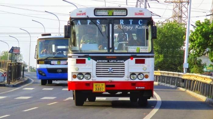 mentally unstable man drives rtc bus in visakhapatnam passengers panic