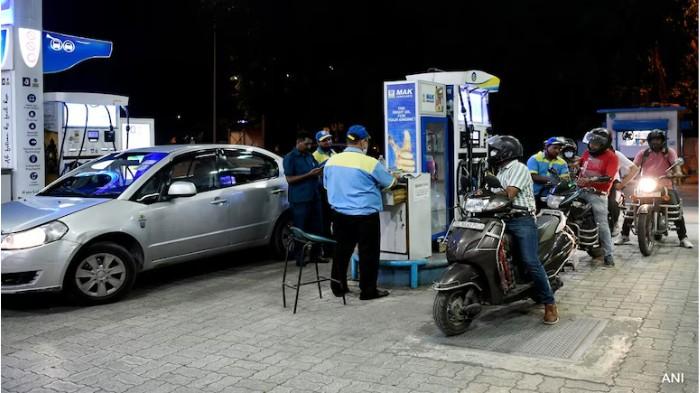 premium petrol price hiked by rs 2 normal petrol rates remain unchanged