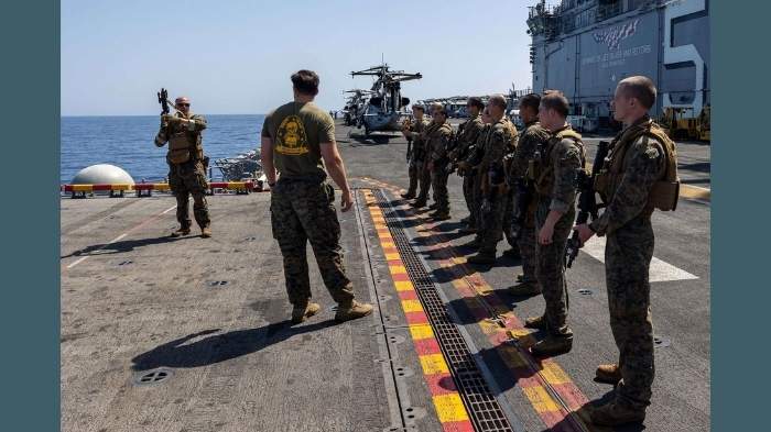 us eyes irans 400 kg uranium stockpile as war pressure grows